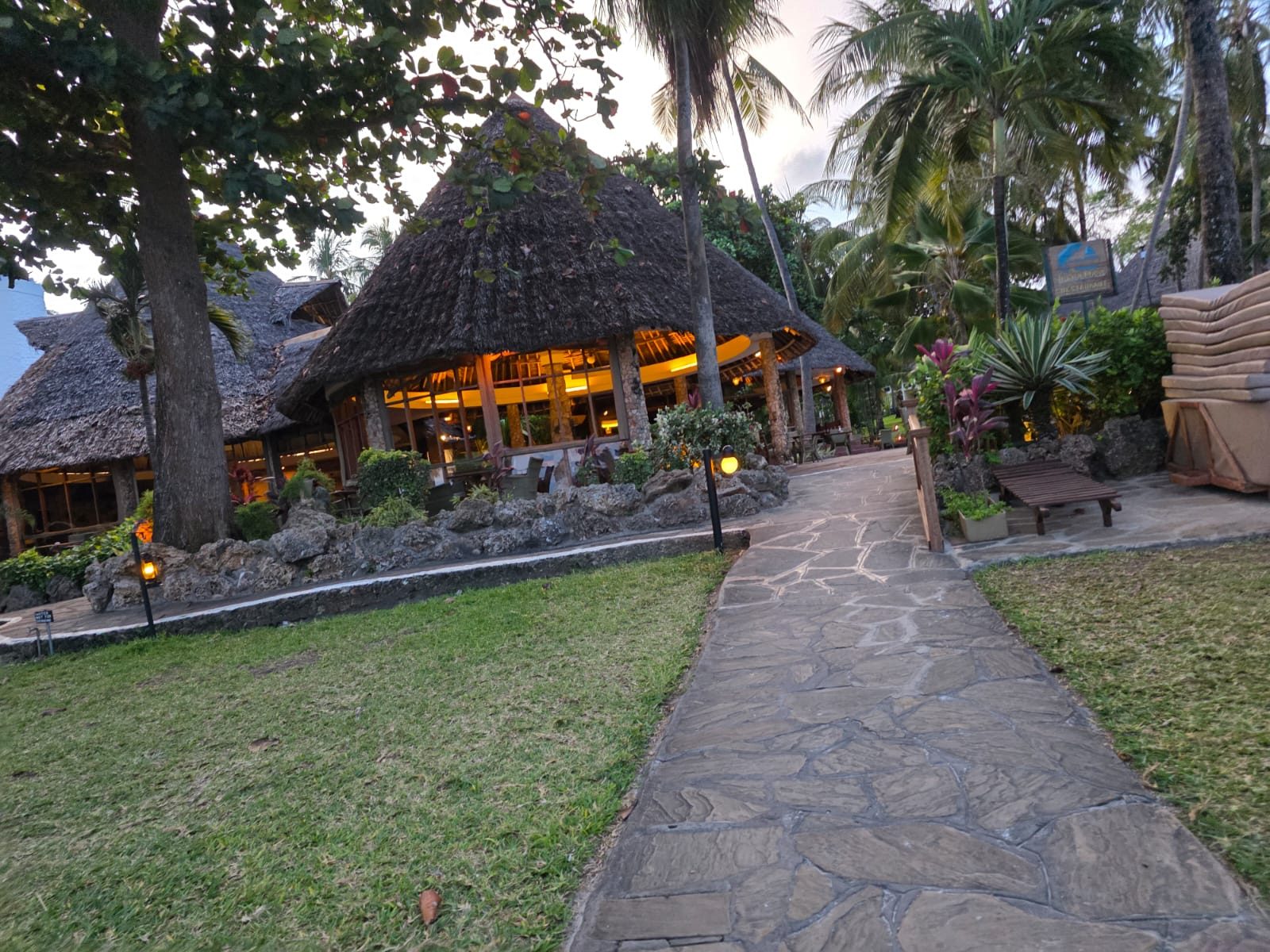 Severin Sea Lodge